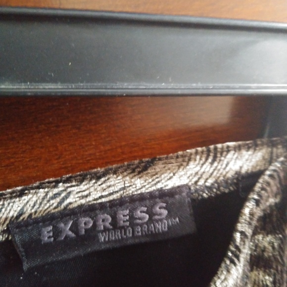 Tiger Striped Mini Skirt - Picture 2 of 3